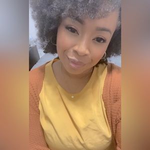 Meet your Posher, Amanda